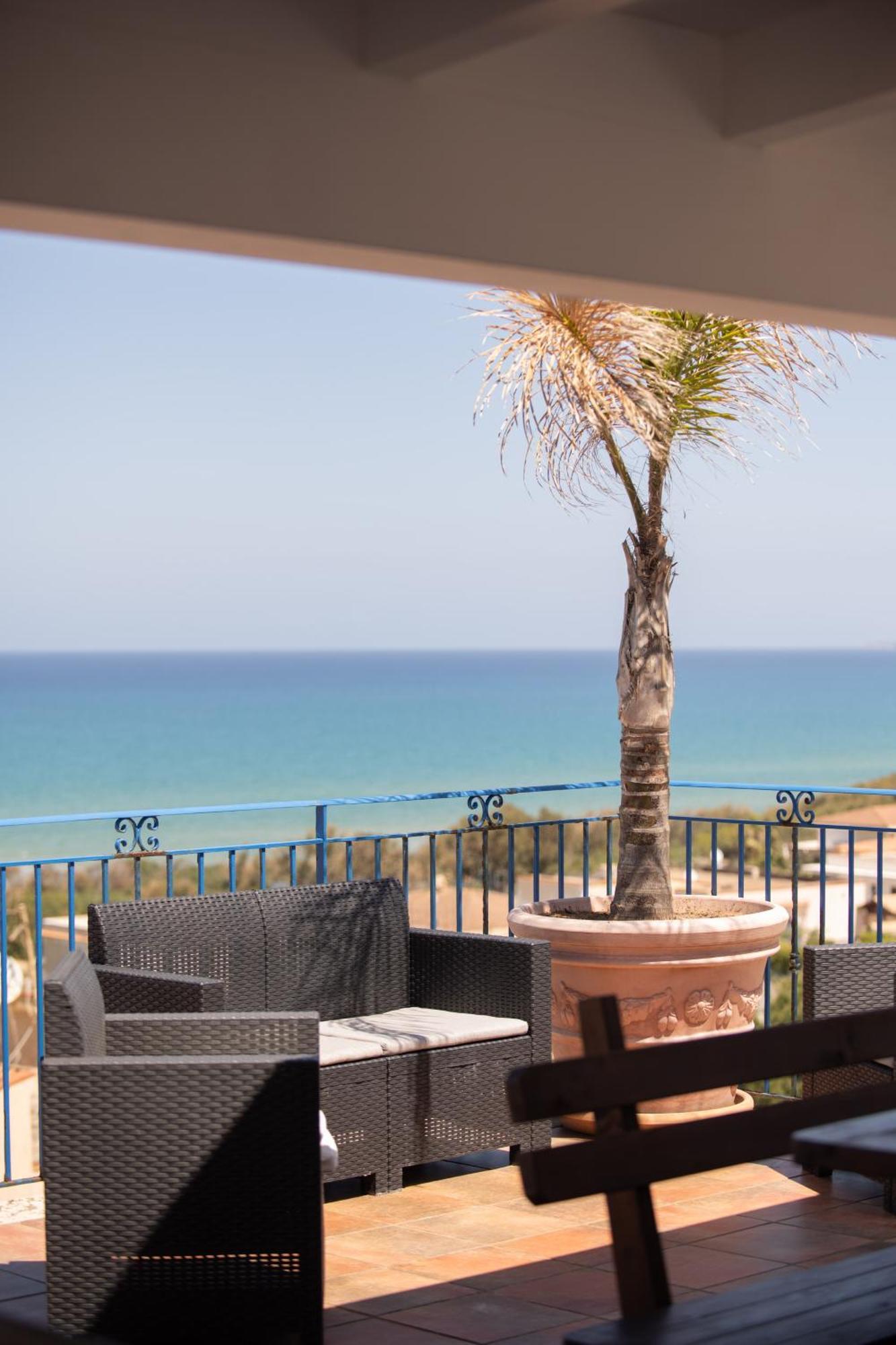 HolidaySicily Alcamo Marina Exterior foto